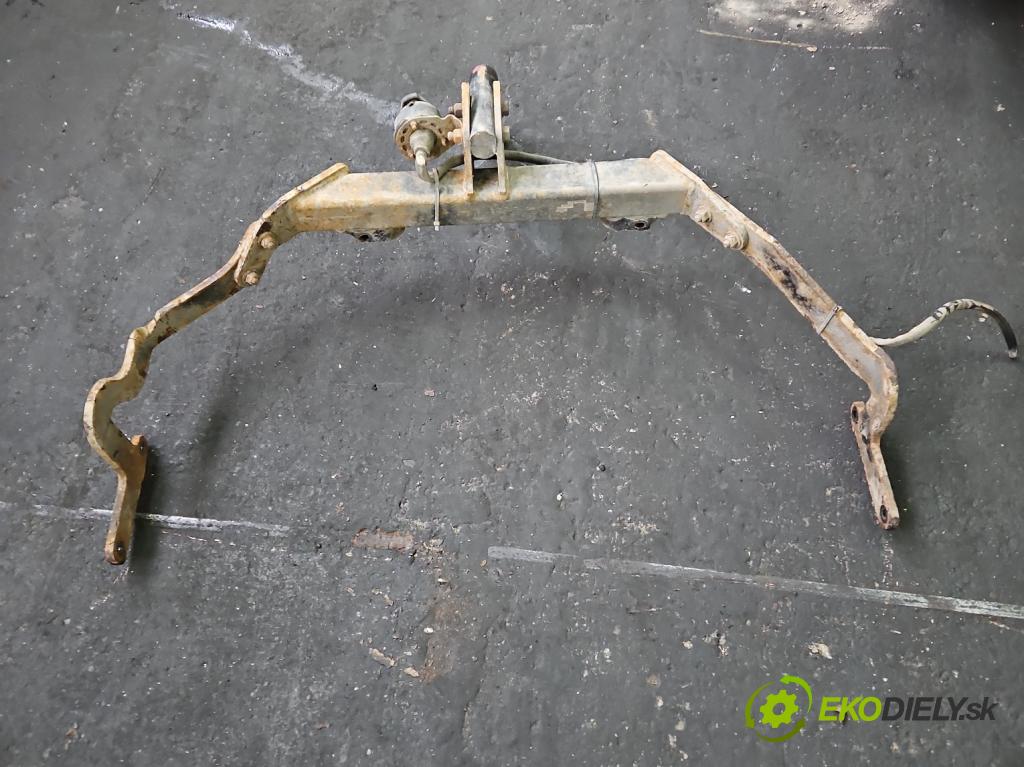 Citroen Xsara Picasso 1.8 16V 116 HP manual 85 kW 1749 cm3 5- Hák: vlečení:  (Ťažné zariadenie)