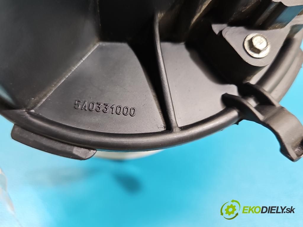 Fiat 500 2007-2020 1.3 jtd 75 HP manual 55 kW 1248 cm3 3- ventilátor vzduchu DEA09063