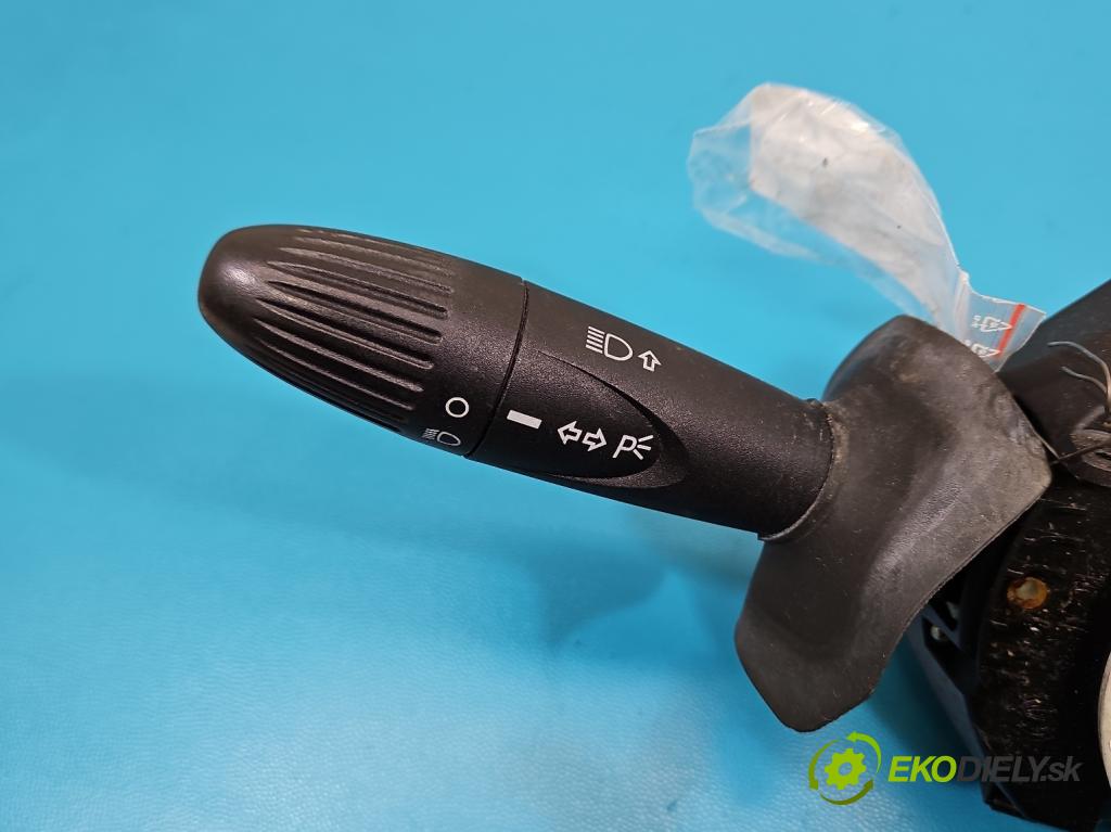 Fiat 500 2007-2020 1.3 jtd 75 HP manual 55 kW 1248 cm3 3- prepínač komplex: 07354521460 (Prepínacie páčky pod volantom)