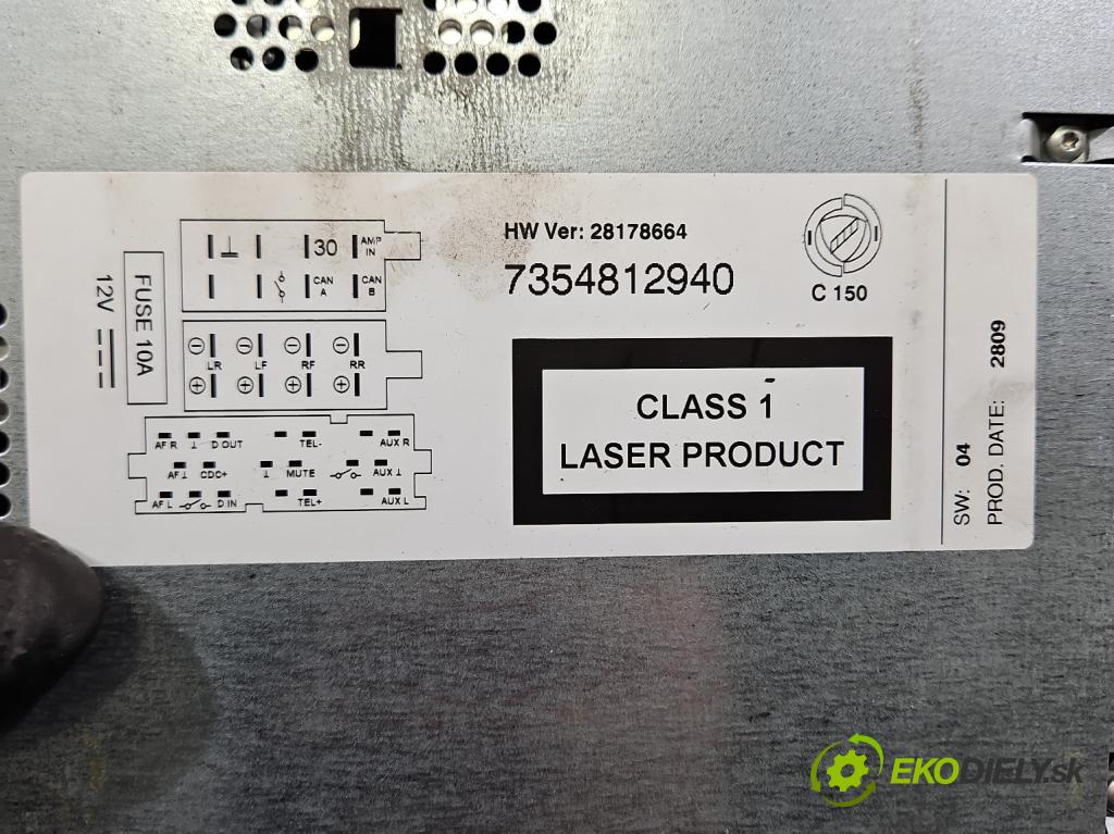 Fiat Punto Grande 1.4 8V 77 HP manual 57 kW 1368 cm3 5- Radio originál 7354812940