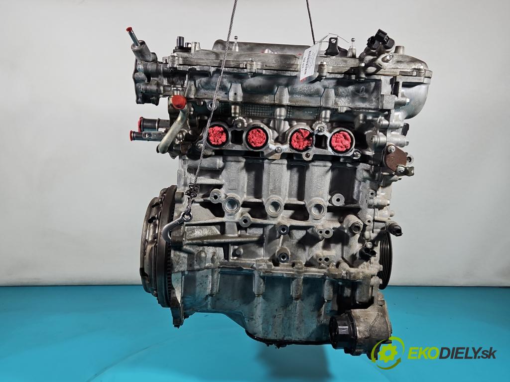 Toyota Auris II 2012-2018 1.6 16V 132  HP manual 97 kW 1598 cm3 5- motor benzín: 1ZR