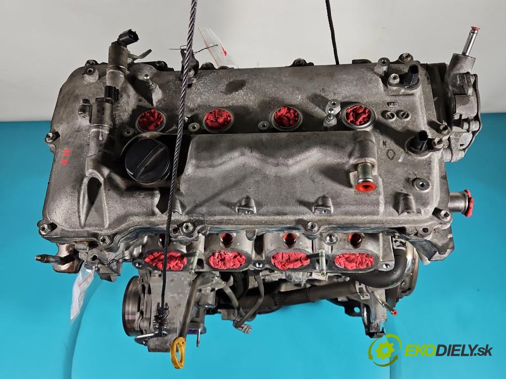 Toyota Auris II 2012-2018 1.6 16V 132  HP manual 97 kW 1598 cm3 5- motor benzín: 1ZR