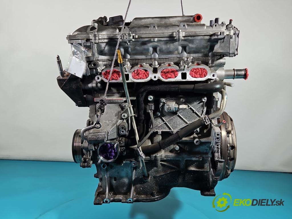 Toyota Auris II 2012-2018 1.6 16V 132  HP manual 97 kW 1598 cm3 5- motor benzín: 1ZR