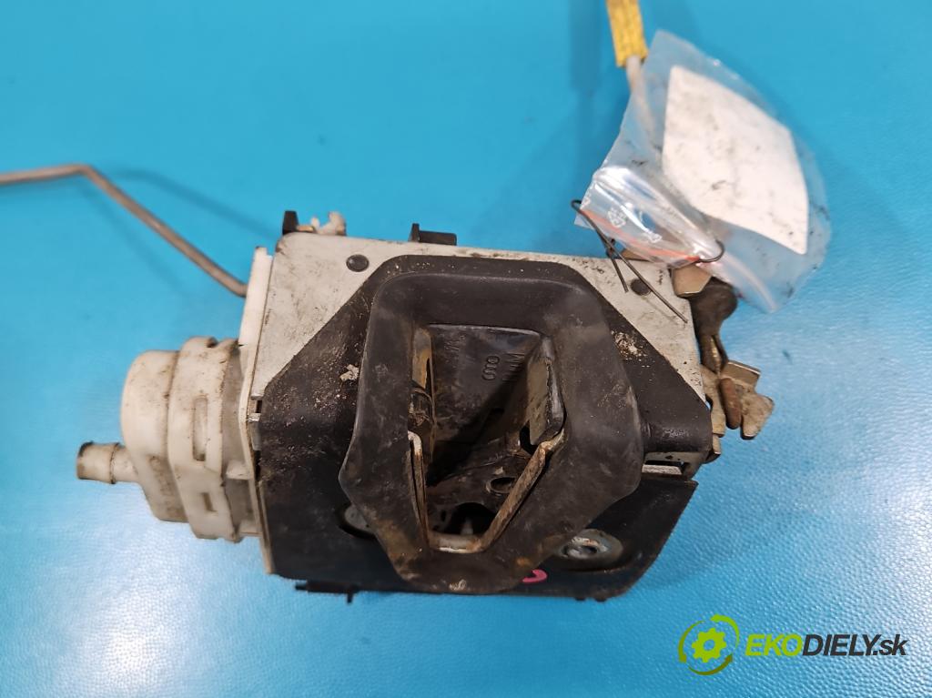 Audi A3 8L 1996-2003 1.9 tdi 90 HP manual 66 kW 1896 cm3 3- zámok predné ľavý