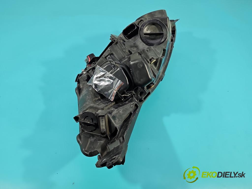 Ford C-Max II 2010-2019 1.0 EcoBoost: 125 HP manual 92 kW 998 cm3 5- Reflektor: pravý 89502244 (Svetlo predné pravé)