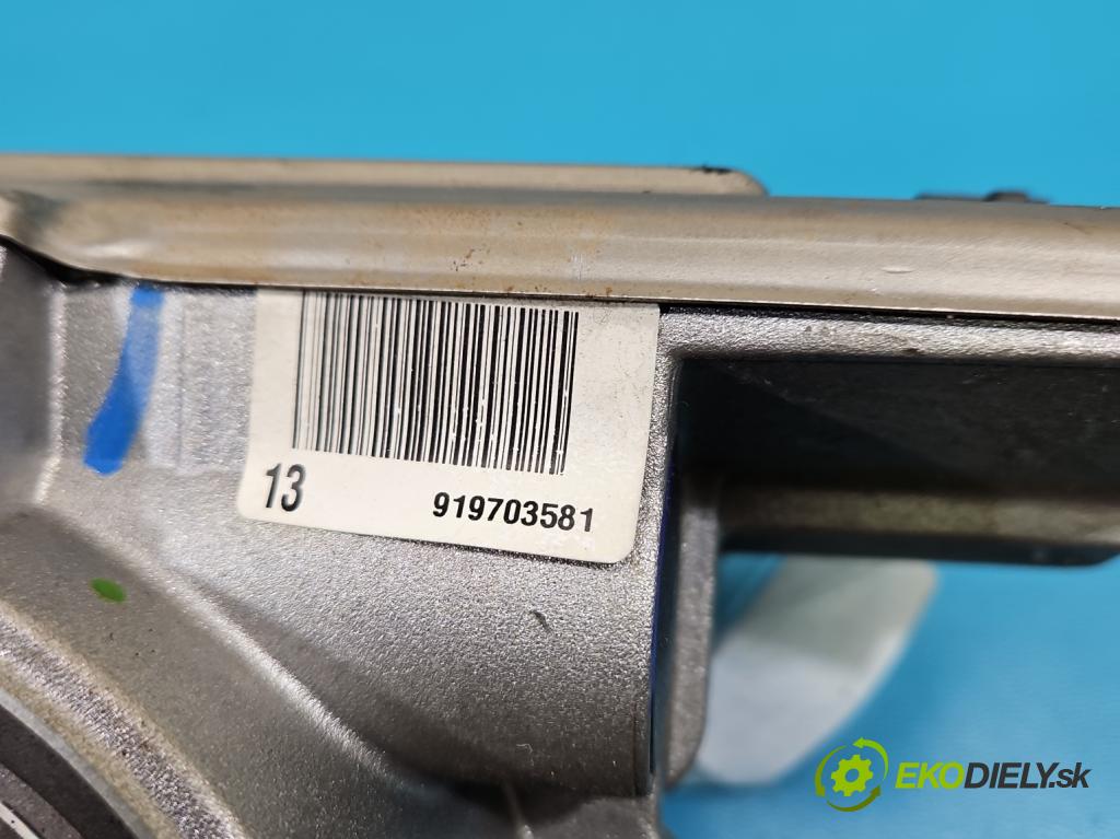 Fiat Punto Grande 1.4 8V 77 HP manual 57 kW 1368 cm3 5- čerpadlo posilovač 51860329 (Servočerpadlo)