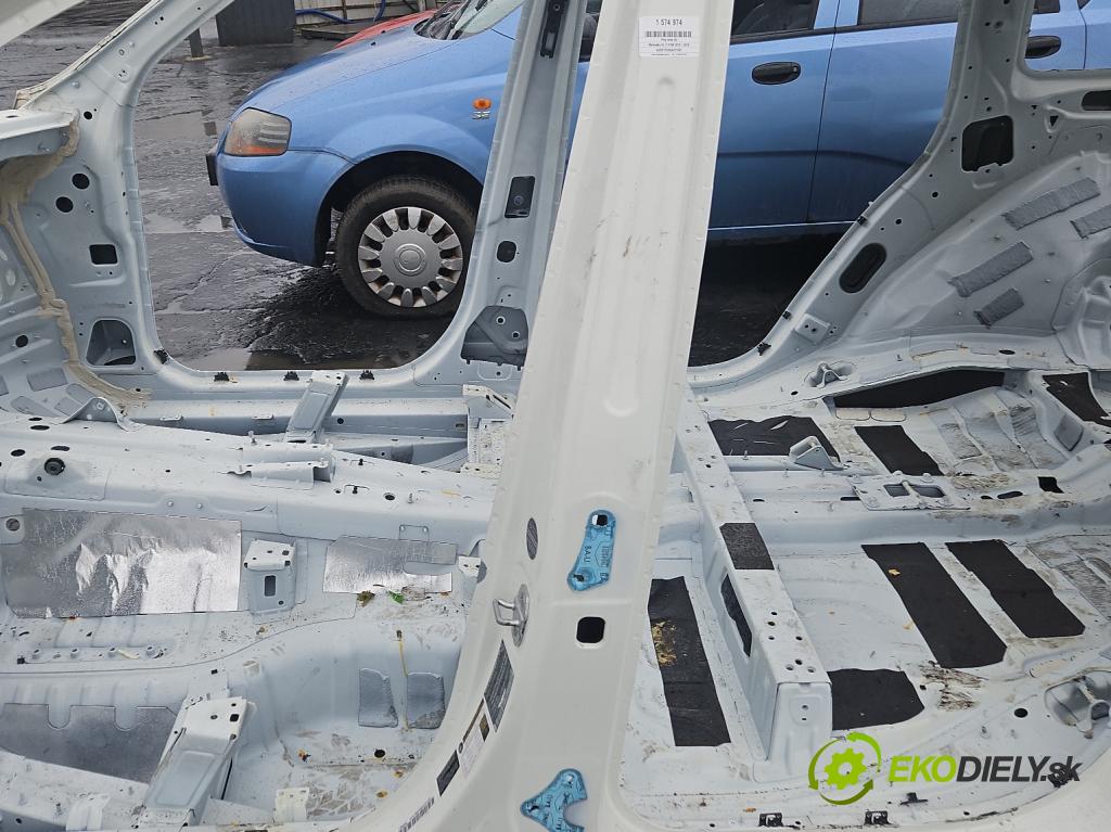 Mercedes GL II X166 2012-2015 4.7 V8 340KM: automatic 250 kW 4663 cm3 5- Práh: ľavý  (Karoséria ostatné)