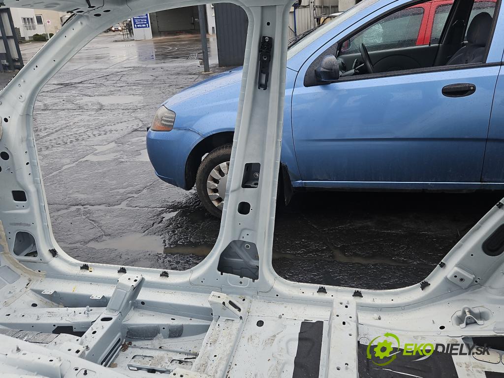 Mercedes GL II X166 2012-2015 4.7 V8 340KM automatic 250 kW 4663 cm3 5- práh pravý  (Karoserie ostatní)