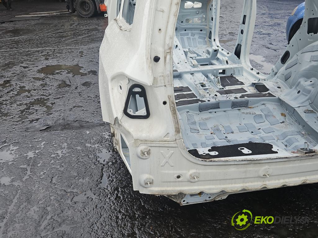 Mercedes GL II X166 2012-2015 4.7 V8 340KM: automatic 250 kW 4663 cm3 5- blatník zadné ľavý