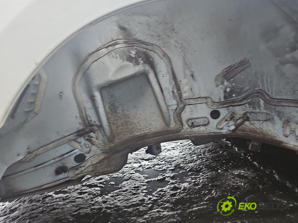 Mercedes GL II X166 2012-2015 4.7 V8 340KM: automatic 250 kW 4663 cm3 5- blatník zadné pravý