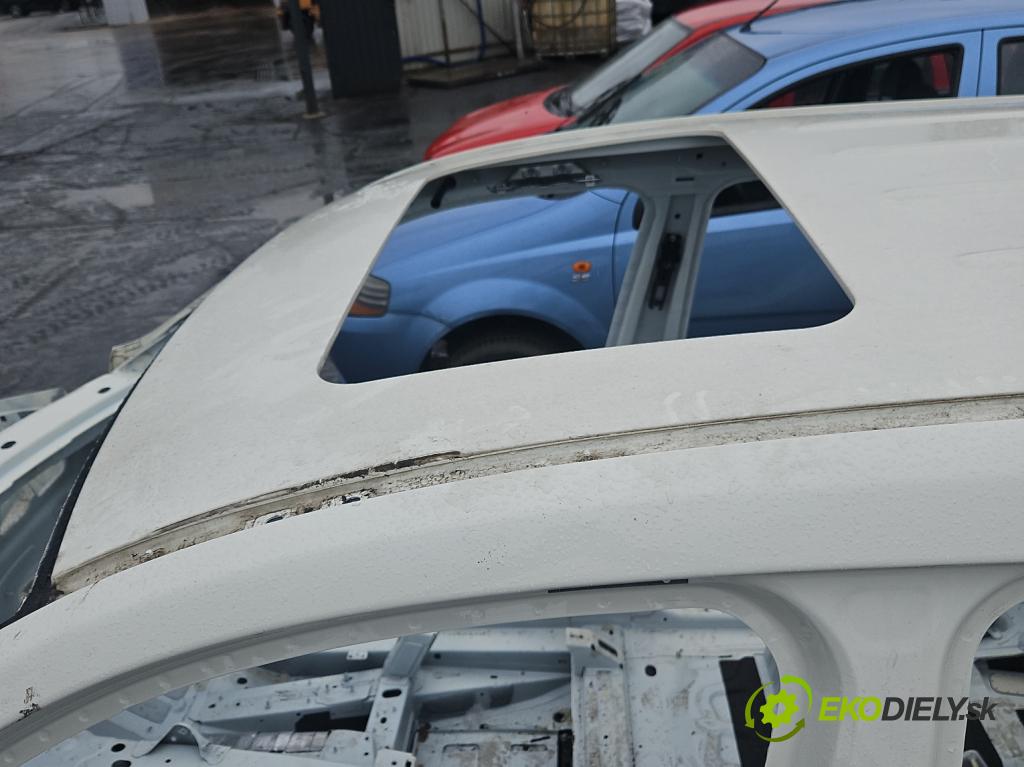 Mercedes GL II X166 2012-2015 4.7 V8 340KM: automatic 250 kW 4663 cm3 5- strecha