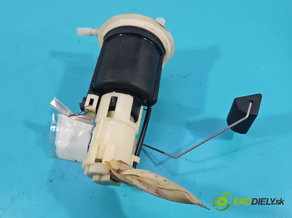 Suzuki Liana 1.6 16V 103 hp manual 76 kW 1586 cm3 5- čerpadlo paliva 