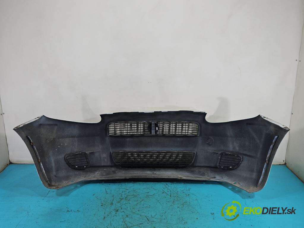 Fiat Punto Grande 1.4 8V 77 HP manual 57 kW 1368 cm3 5- nárazník predné 735409096 (Kľučka dverí ostatné)