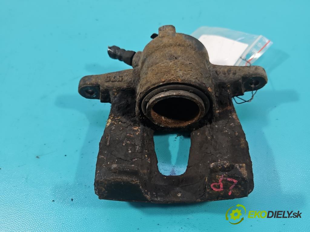 Fiat 500 2007-2020 1.3 jtd 75 HP manual 55 kW 1248 cm3 3- brzdič predné ľavý  (Kľučka dverí ostatné)