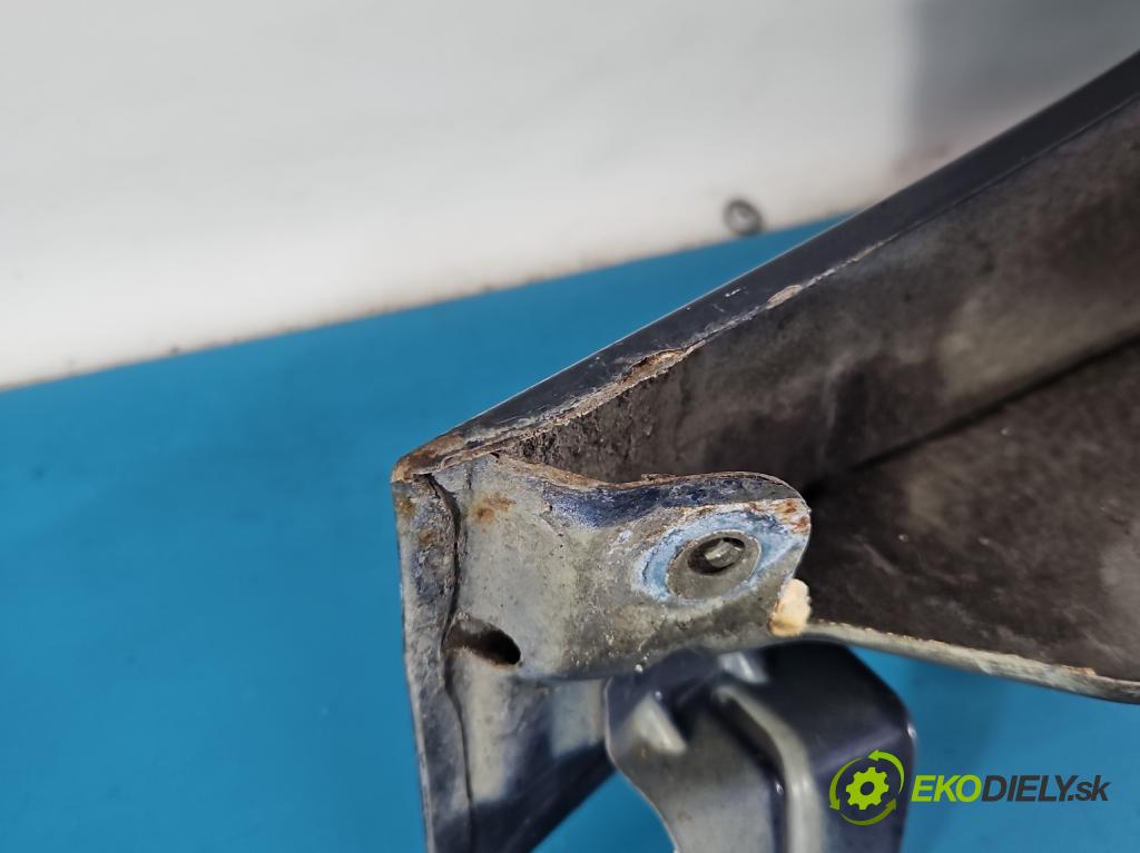 Fiat 500 2007-2020 1.3 jtd 75 HP manual 55 kW 1248 cm3 3- blatník predné pravý  (Kľučka dverí ostatné)