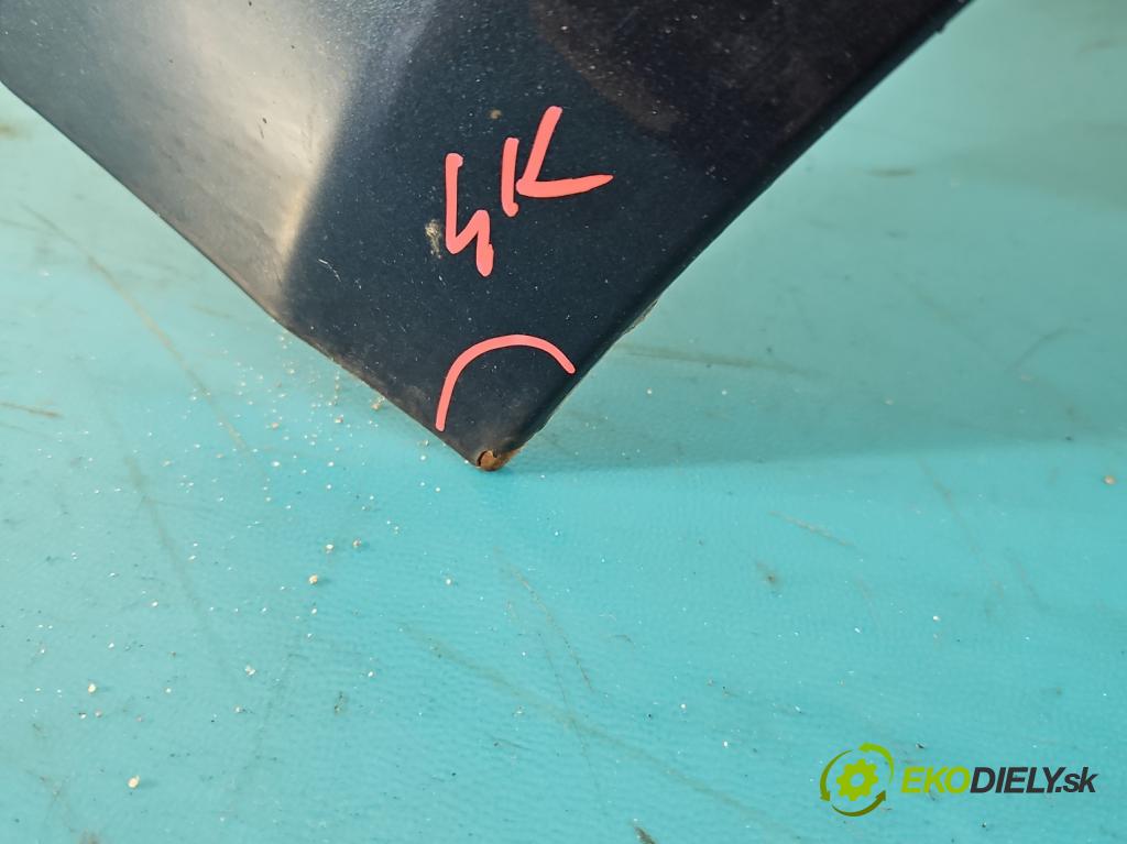 Fiat 500 2007-2020 1.3 jtd 75 HP manual 55 kW 1248 cm3 3- blatník predné pravý  (Kľučka dverí ostatné)