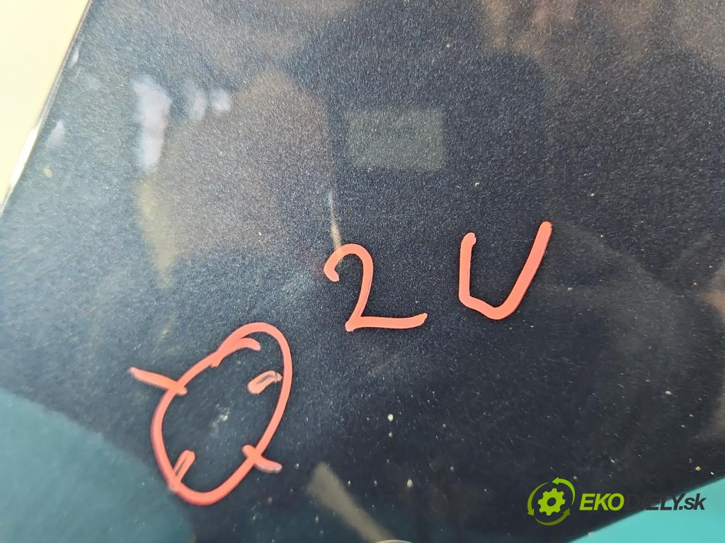 Fiat 500 2007-2020 1.3 jtd 75 HP manual 55 kW 1248 cm3 3- blatník predné pravý  (Kľučka dverí ostatné)