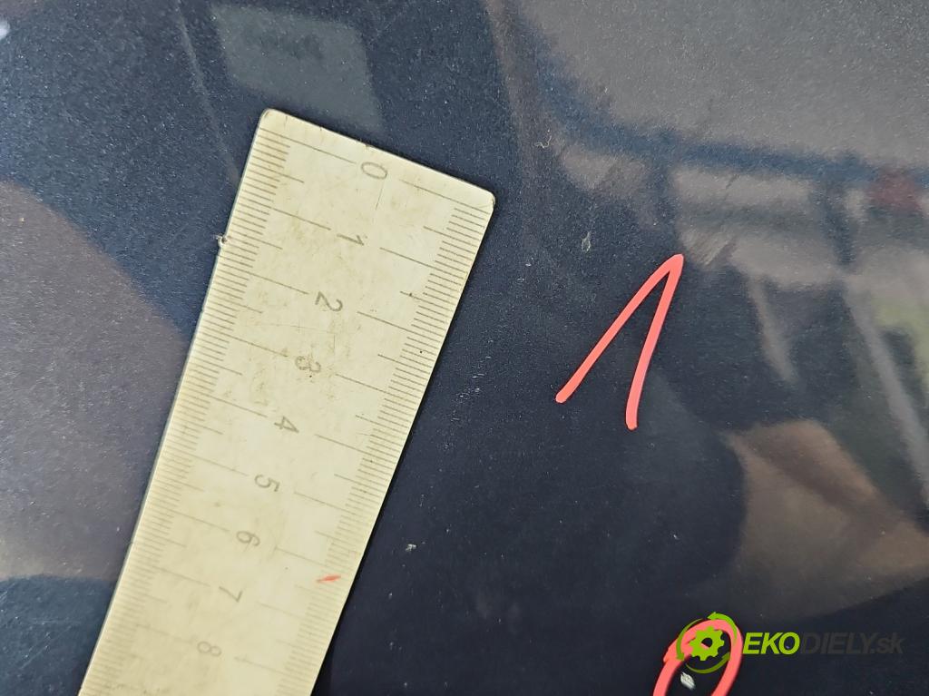 Fiat 500 2007-2020 1.3 jtd 75 HP manual 55 kW 1248 cm3 3- blatník predné pravý  (Kľučka dverí ostatné)