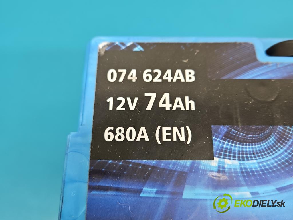 Suzuki Liana 1.6 16V 103 HP manual 76 kW 1586 cm3 5- Akumulator automobilovy