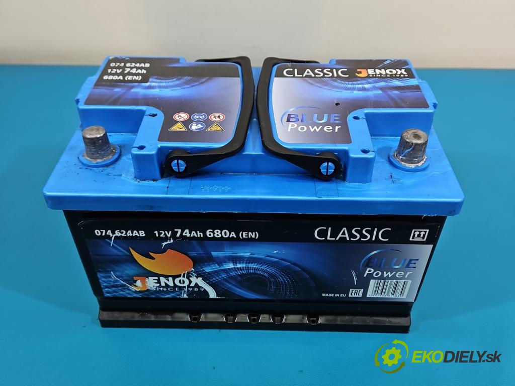 Suzuki Liana 1.6 16V 103 hp manual 76 kW 1586 cm3 5- Akumulator automobilový 