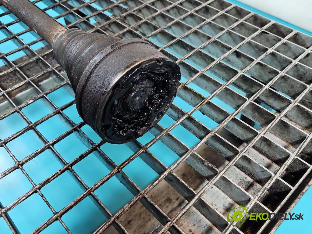 Vw Golf V 2003-2009 1.6 FSI 116 HP manual 85 kW 1598 cm3 5- poloos predné ľavé