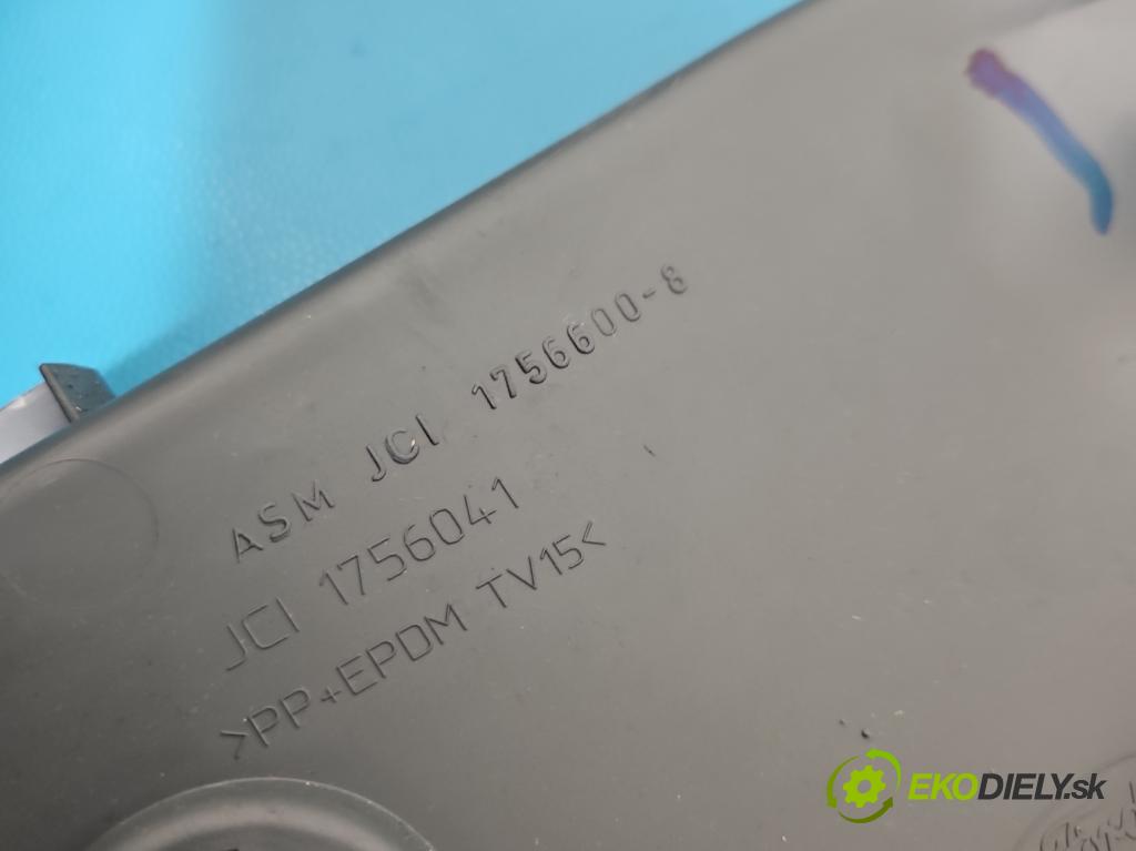 Ford C-Max II 2010-2019 1.0 EcoBoost: 125 HP manual 92 kW 998 cm3 5- kokpit,pristrojová doska rozdeľovacia