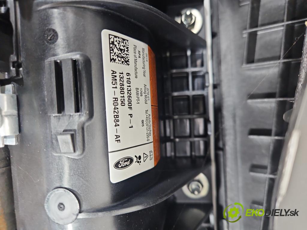 Ford C-Max II 2010-2019 1.0 EcoBoost: 125 HP manual 92 kW 998 cm3 5- kokpit,pristrojová doska rozdeľovacia