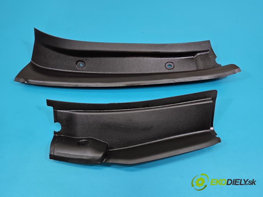 Mercedes GL II X166 2012-2015 4.7 V8 278928 340KM: automatic 250 kW 4663 cm3 5- kryt plast A1666900164