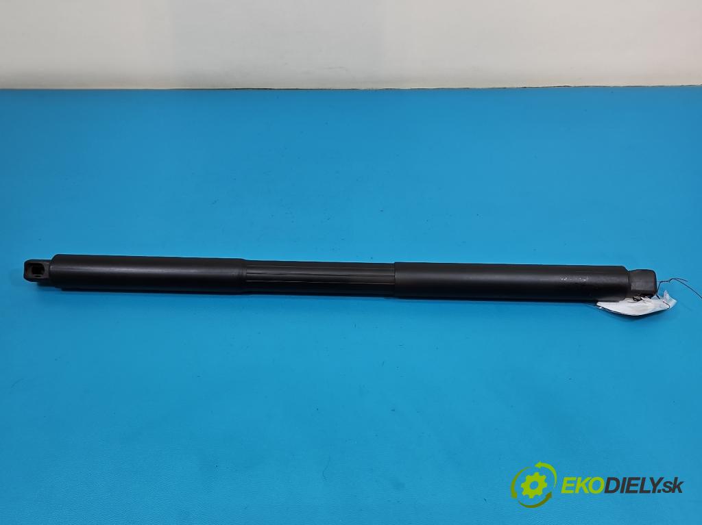 Mercedes GL II X166 2012-2015 4.7 V8 278928 340KM: automatic 250 kW 4663 cm3 5- Aktuátor: kufrové dvere ľavý A1669802264