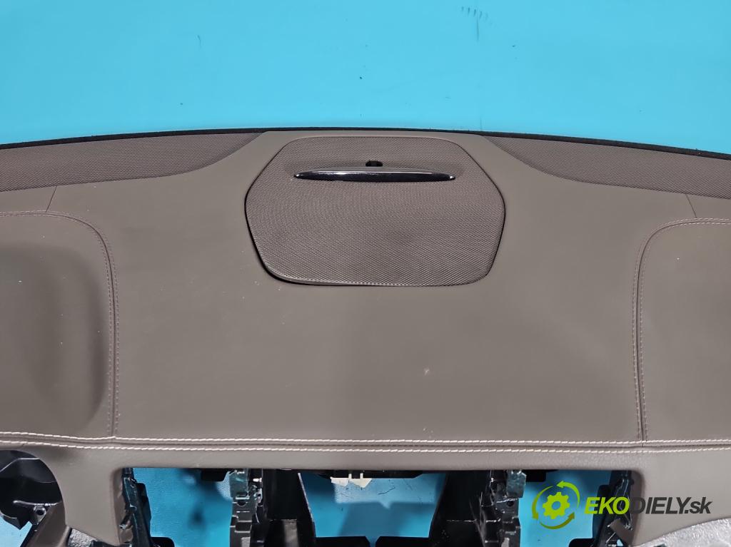 Mercedes GL II X166 2012-2015 4.7 V8 278928 340KM: automatic 250 kW 4663 cm3 5- kokpit,pristrojová doska rozdeľovacia