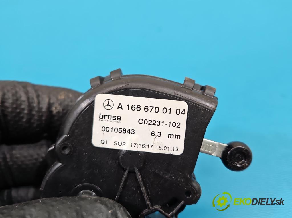 Mercedes GL II X166 2012-2015 4.7 V8 278928 340KM automatic 250 kW 4663 cm3 5- motorek A1666700104