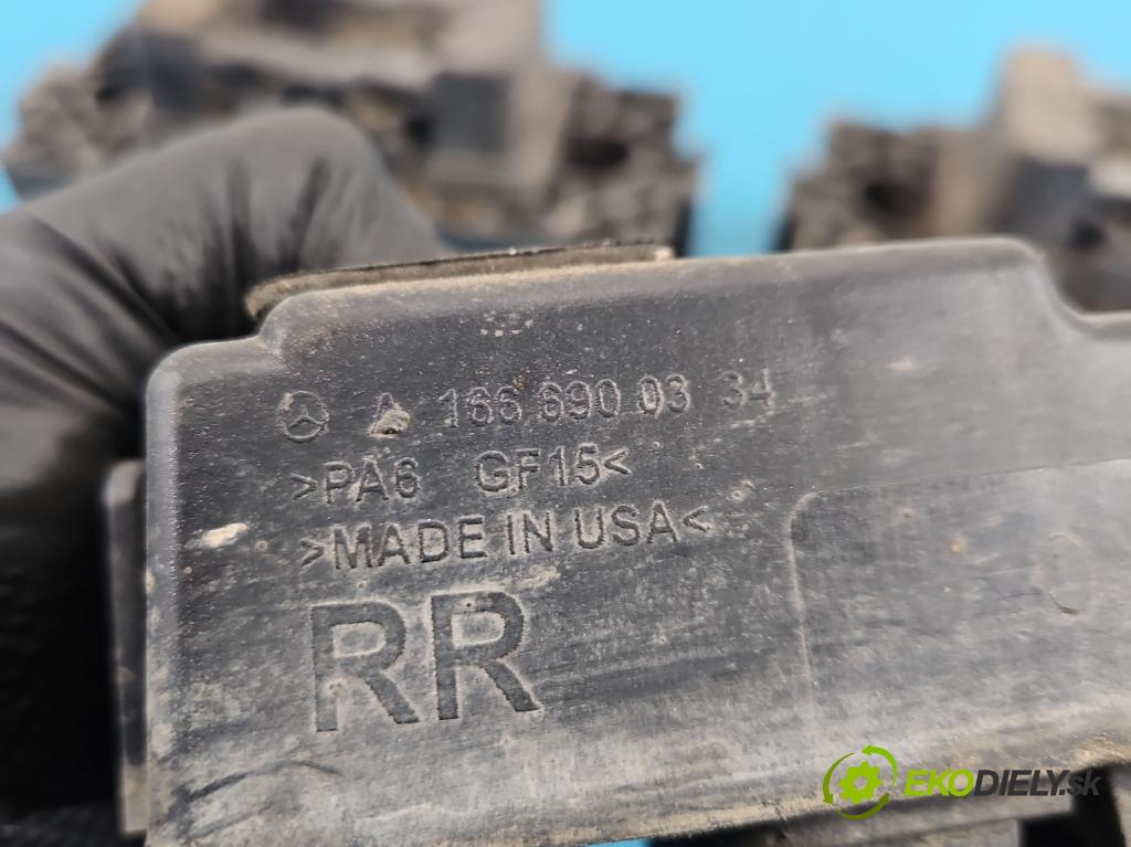 Mercedes GL II X166 2012-2015 4.7 V8 278928 340KM: automatic 250 kW 4663 cm3 5- Upevnenie: A1666900334