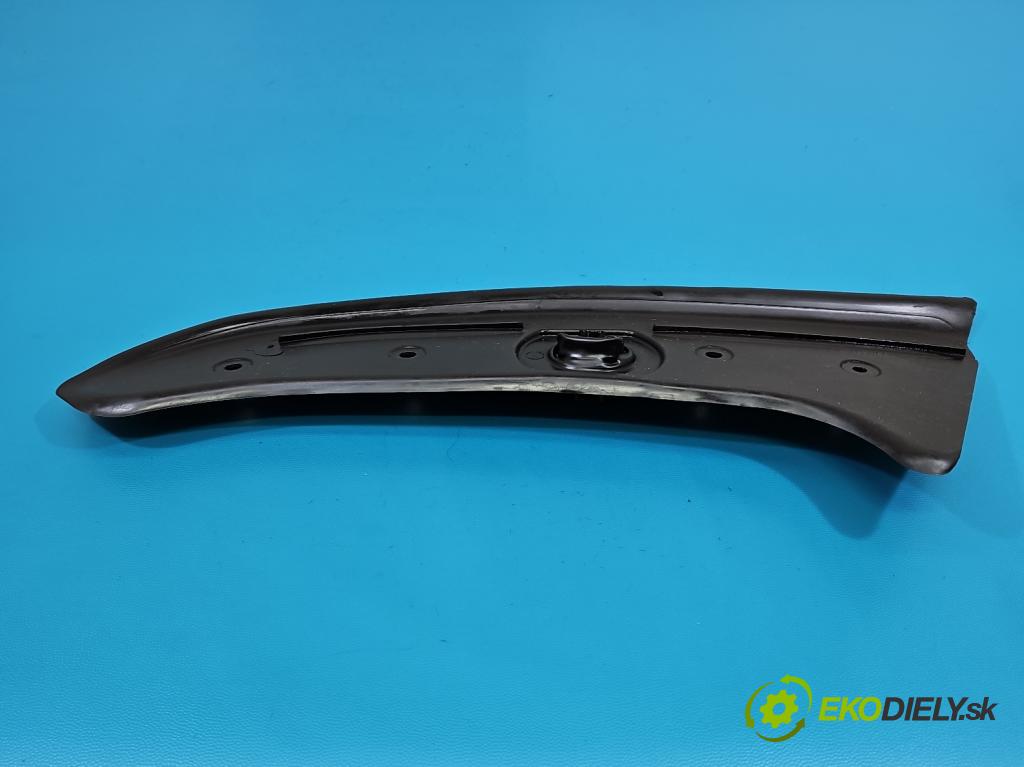 Mercedes GL II X166 2012-2015 4.7 V8 278928 340KM automatic 250 kW 4663 cm3 5- kryt plastová A1666700087