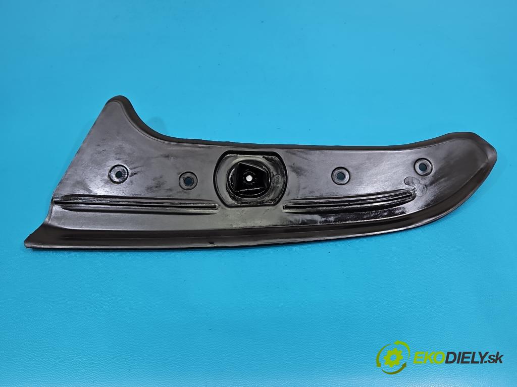 Mercedes GL II X166 2012-2015 4.7 V8 278928 340KM automatic 250 kW 4663 cm3 5- kryt plastová A1666700087