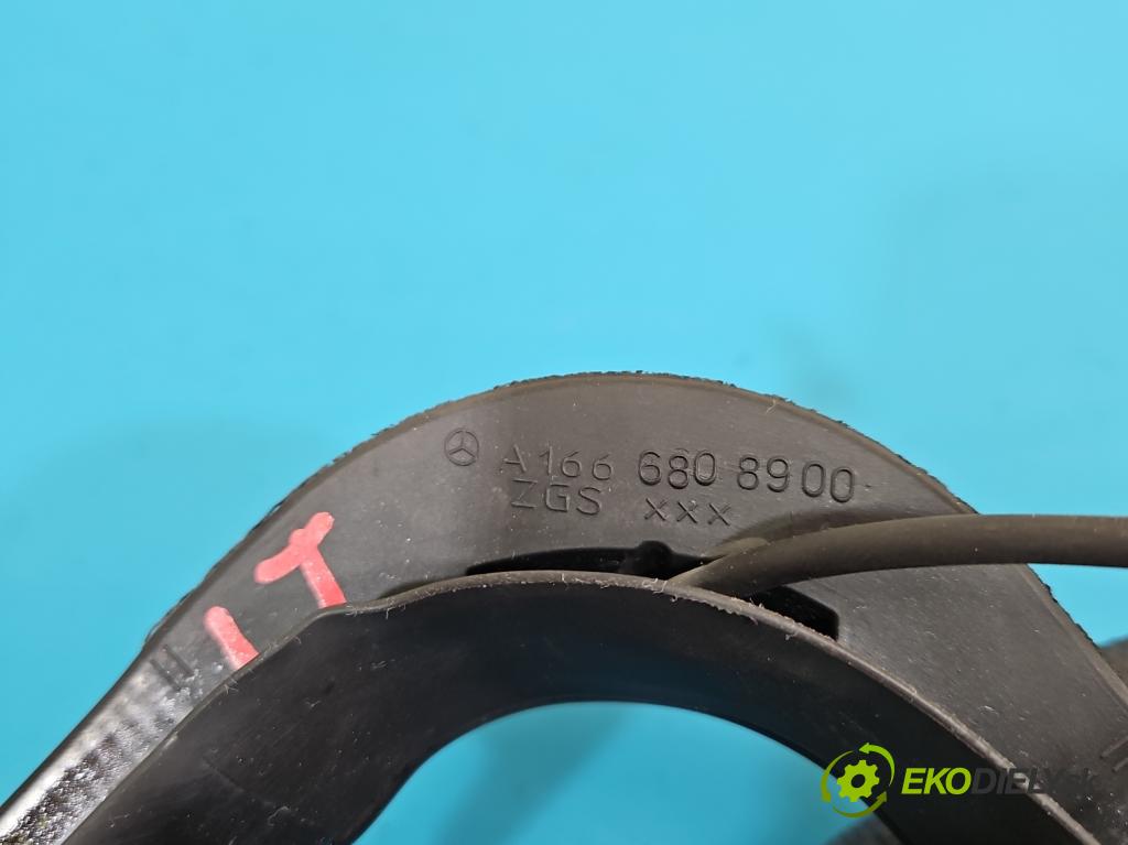 Mercedes GL II X166 2012-2015 4.7 V8 278928 340KM automatic 250 kW 4663 cm3 5- Těsnění: A1668210171