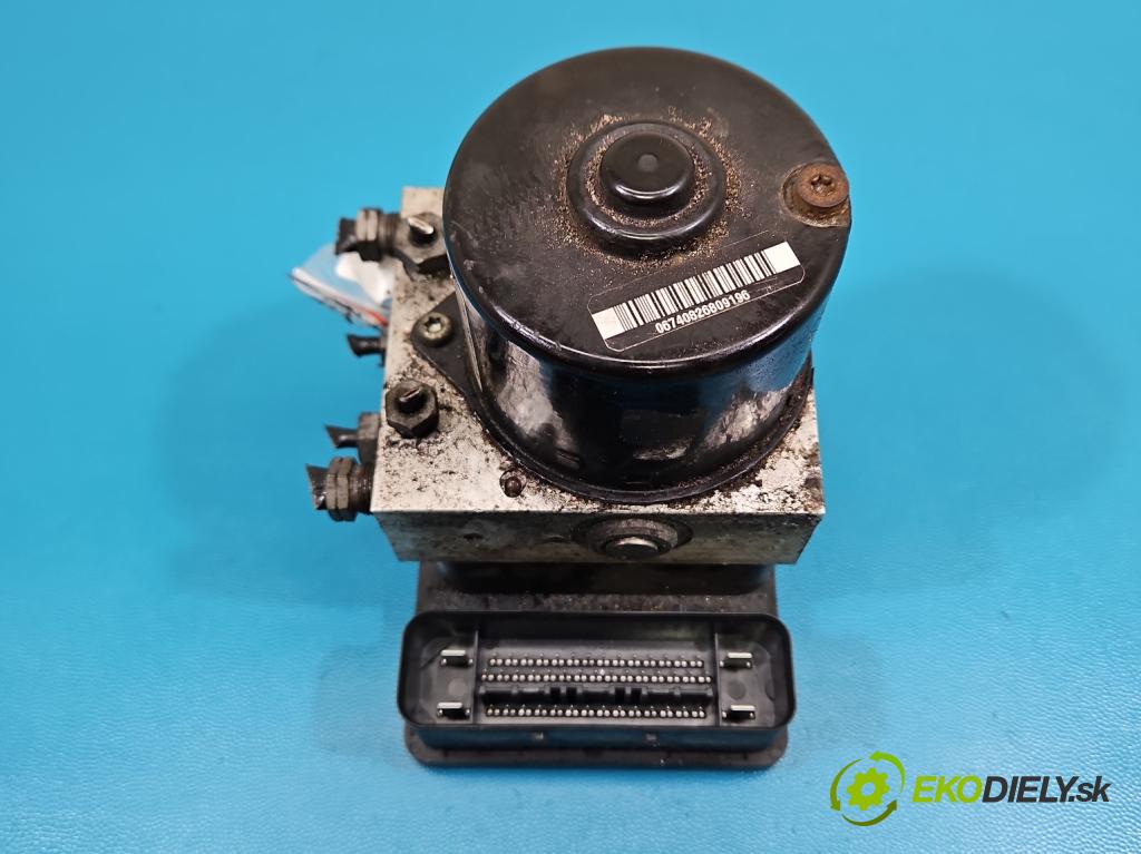 Ford Fiesta Mk7 2008-2017 1.2 16V 82 HP manual 60 kW 1242 cm3 3- čerpadlo abs 8V51-2C405-AE (Pumpa ABS)