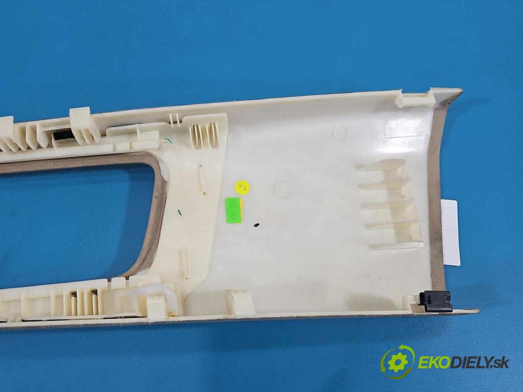 Mercedes GL II X166 2012-2015 4.7 V8 278928 340KM: automatic 250 kW 4663 cm3 5- kryt plast A1666904625