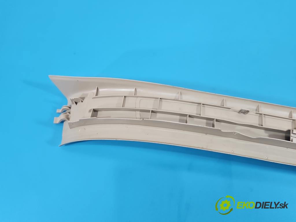 Mercedes GL II X166 2012-2015 4.7 V8 278928 340KM: automatic 250 kW 4663 cm3 5- lišta práh: pravé A1666800735 (Lišta prahová)