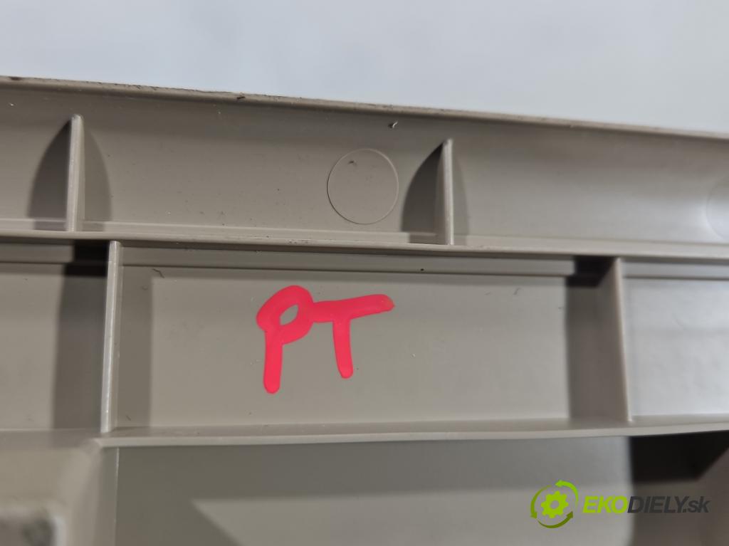 Mercedes GL II X166 2012-2015 4.7 V8 278928 340KM: automatic 250 kW 4663 cm3 5- lišta práh: pravé A1666800735 (Lišta prahová)