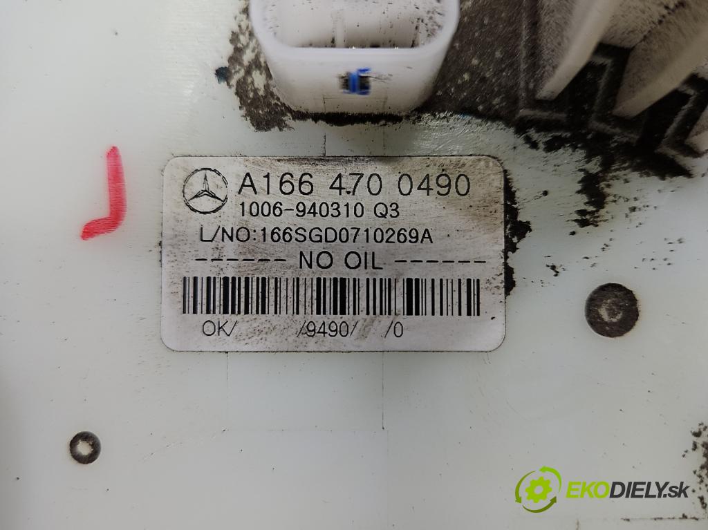 Mercedes GL II X166 2012-2015 4.7 V8 278928 340KM: automatic 250 kW 4663 cm3 5- snímač úroveň: palivo A1664700490 (Snímač)