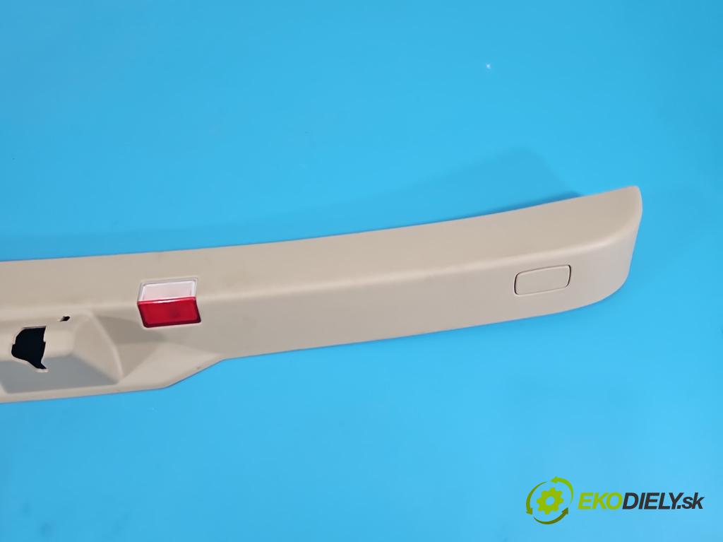 Mercedes GL II X166 2012-2015 4.7 V8 278928 340KM: automatic 250 kW 4663 cm3 5- Čalounictví: kufrové dvere A1667400571