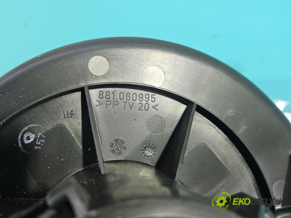 Opel Astra III 2004-2014 1.6 16V 105 HP manual 77 kW 1598 cm3 5- ventilátor vzduchu 52407543