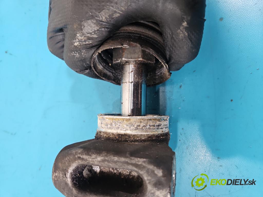 Audi A4 B8 2007-2015 1.8 TFSI 160 HP manual 118 kW 1798 cm3 5- Ozubené kolo: volant 8T1422065P