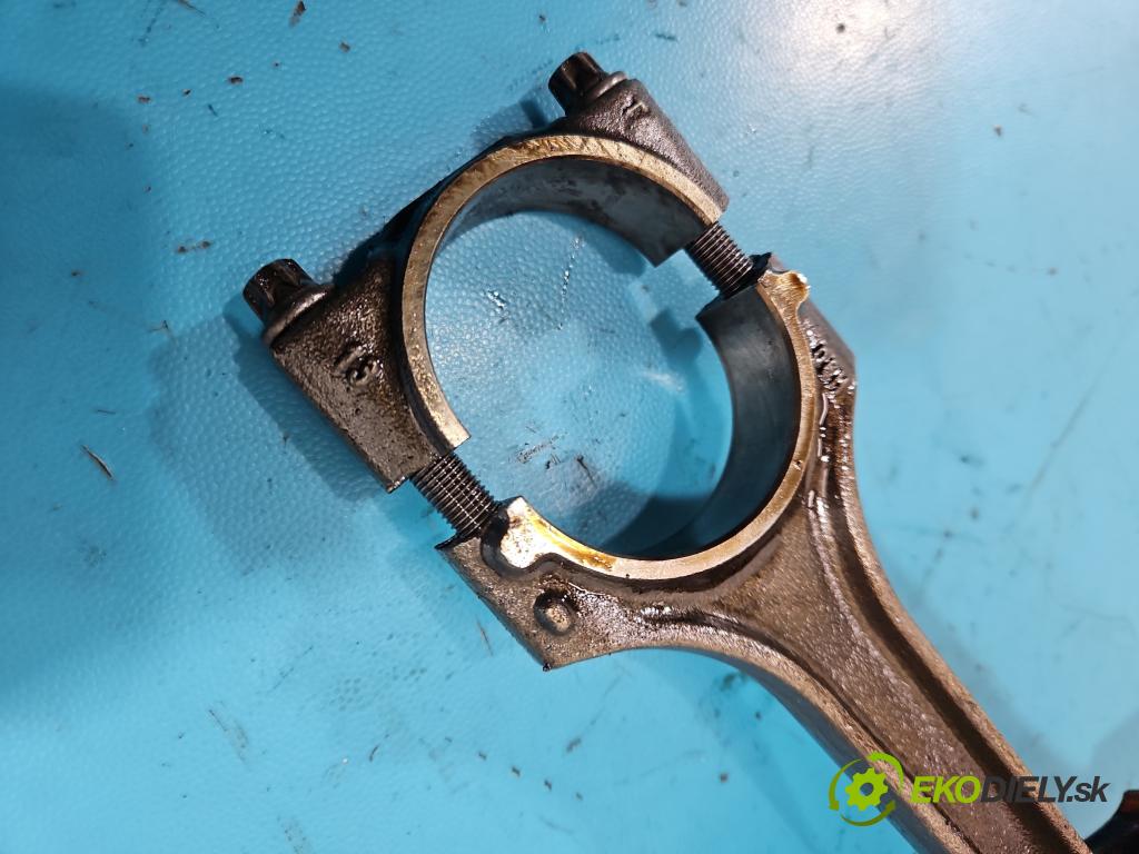 Audi A4 B8 2007-2015 1.8 TFSI 160 HP manual 118 kW 1798 cm3 5- piest  (Piest)