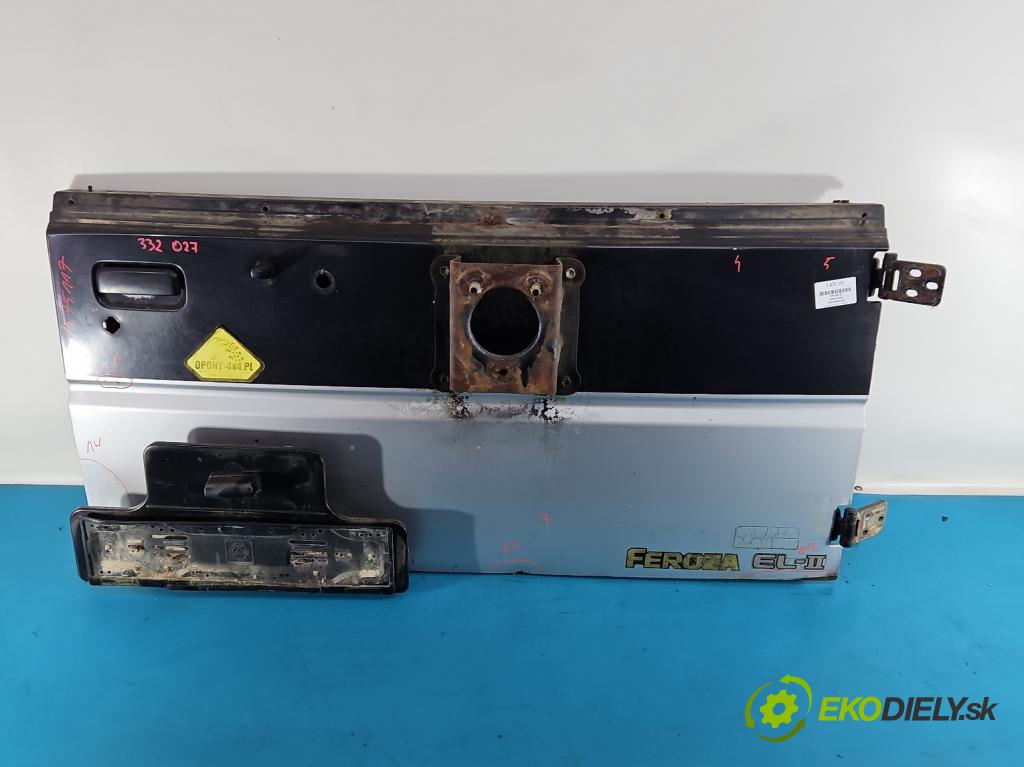 Daihatsu Feroza 1.6 16V 95 HP manual 70 kW 1589 cm3 3- zadna kufor  (Kapota zadná (kufor))