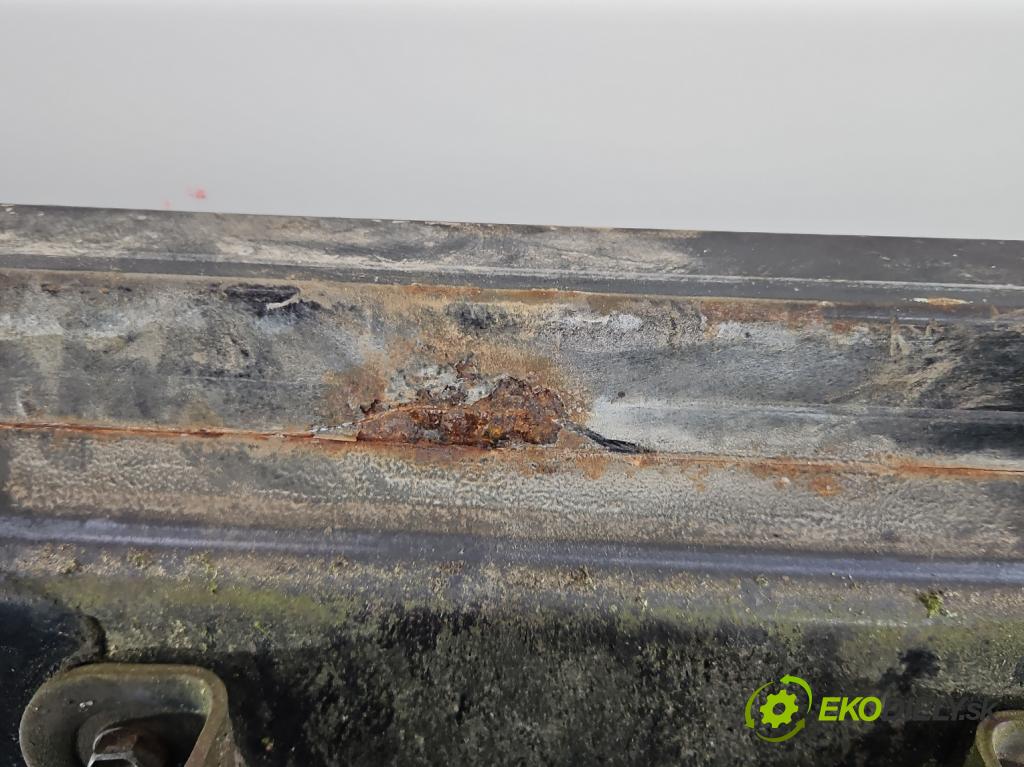 Daihatsu Feroza 1.6 16V 95 HP manual 70 kW 1589 cm3 3- zadna kufor  (Kapota zadná (kufor))