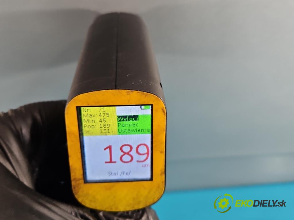 Daihatsu Feroza 1.6 16V 95 hp manual 70 kW 1589 cm3 3- dveře přední pravé  (Klika dveří ostatní)