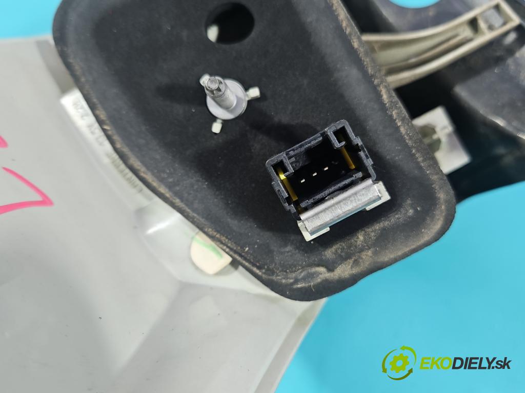 Peugeot 508 I 2010-2018 2.0 hdi 150 hp manual 110 kW 1997 cm3 5- světlo zadní levé 9686779580 (Klika dveří ostatní)