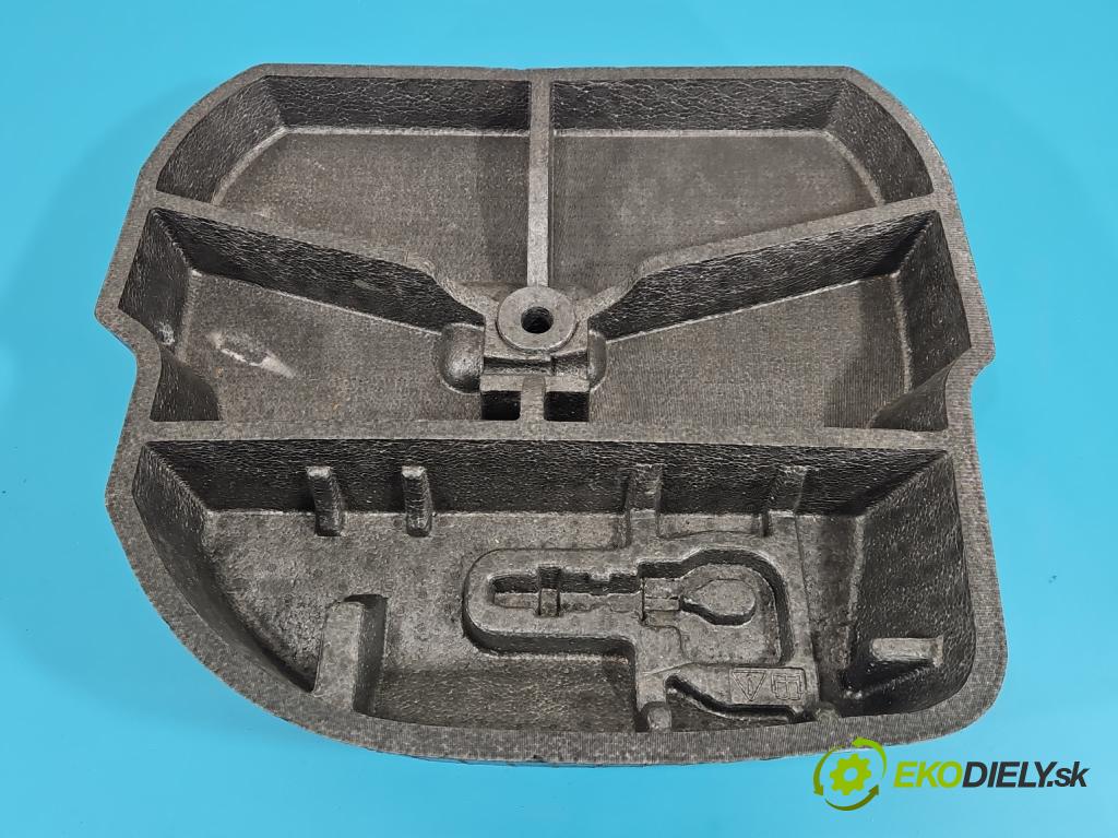 Ford C-Max II 2010-2019 1.0 EcoBoost: 125 HP manual 92 kW 998 cm3 5- Příspěvek: Polystyren: kufra: AM51-1K302