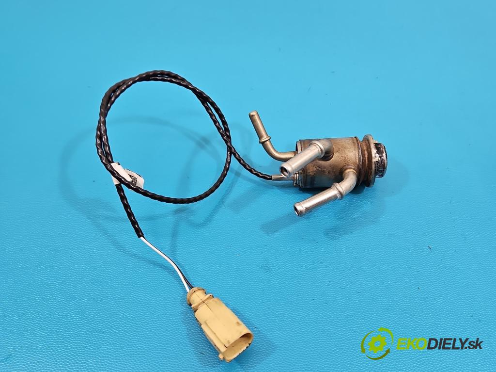 Audi A4 B9 2015-2024 2.0 TDI 190 HP automatic 140 kW 1968 cm3 5- vstrek 05L131113H (Vstrekovač paliva)